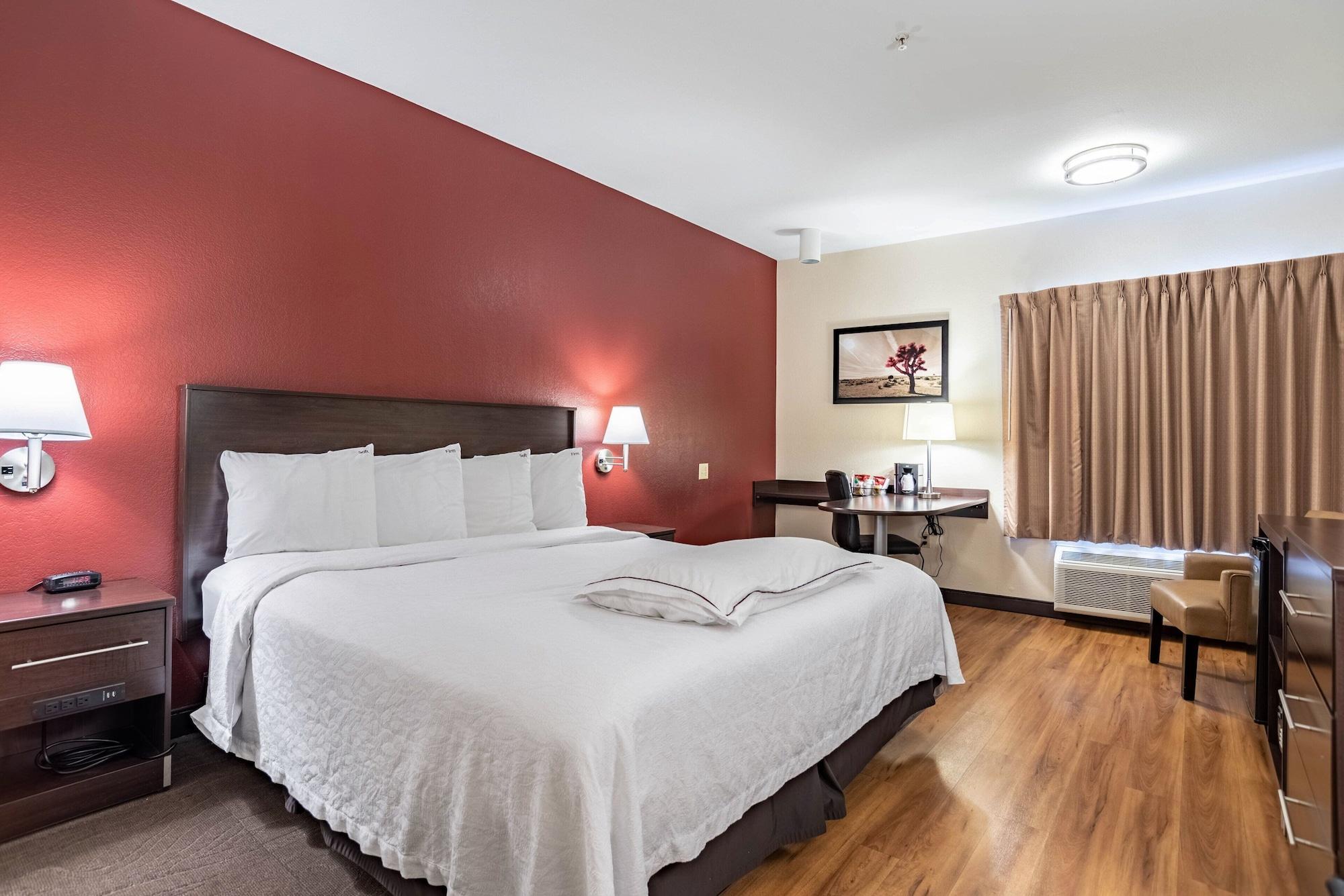 Red Roof Inn Plus + Phoenix West 외부 사진