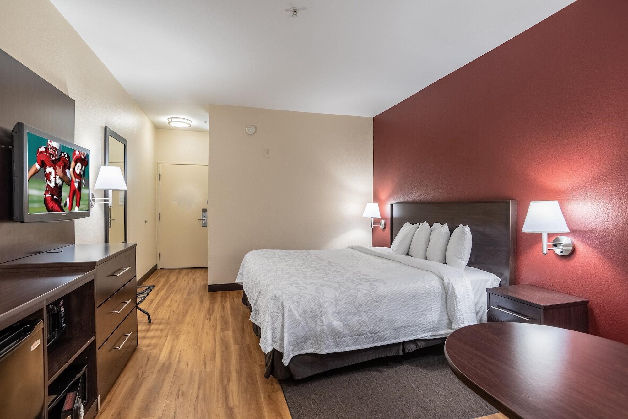 Red Roof Inn Plus + Phoenix West 외부 사진