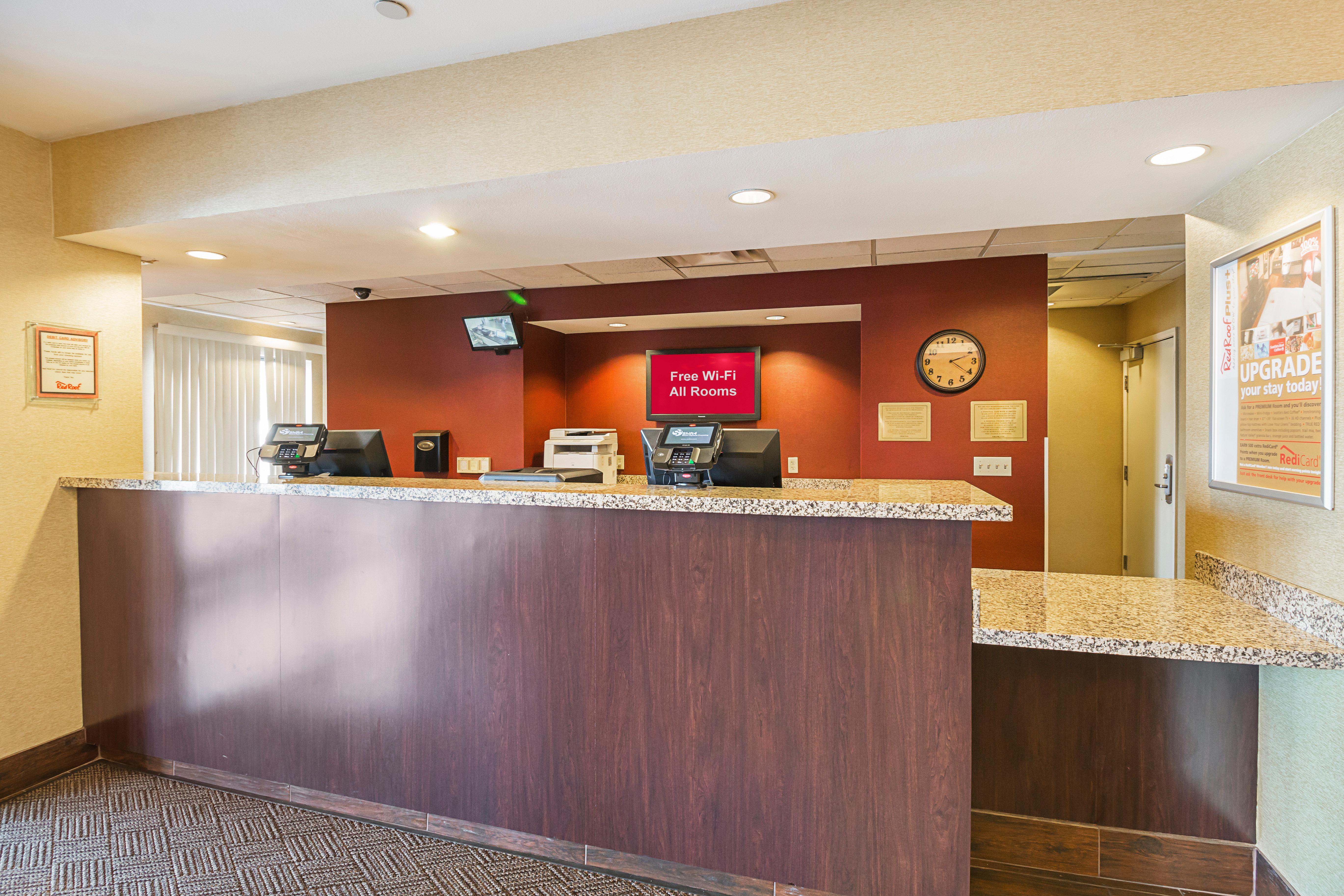 Red Roof Inn Plus + Phoenix West 외부 사진