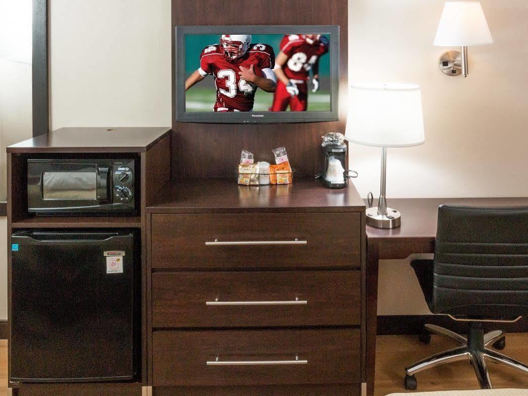 Red Roof Inn Plus + Phoenix West 외부 사진